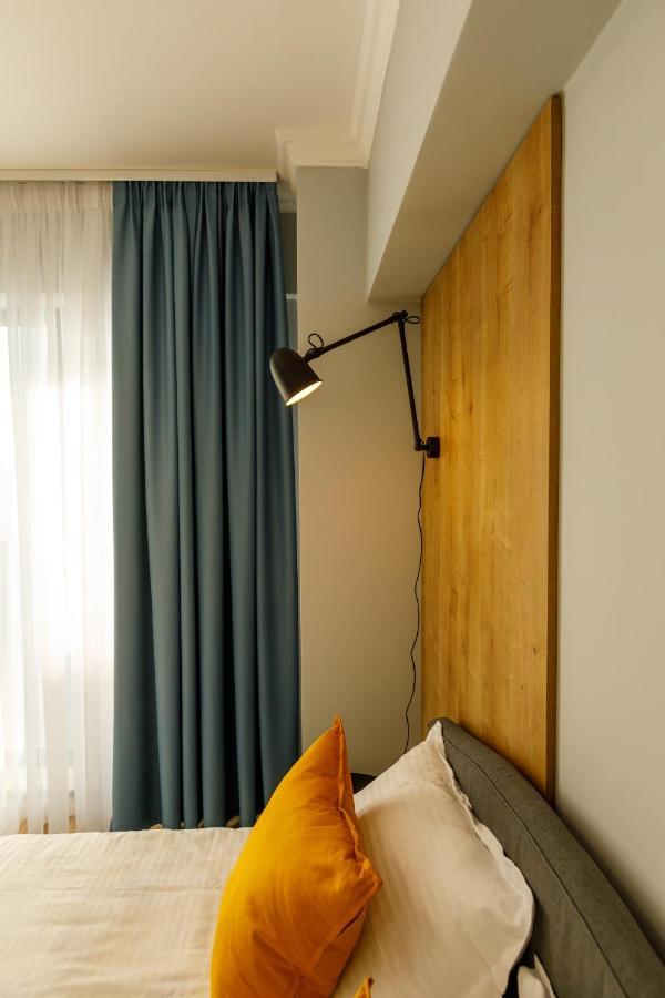 Lucky 13 Apartment